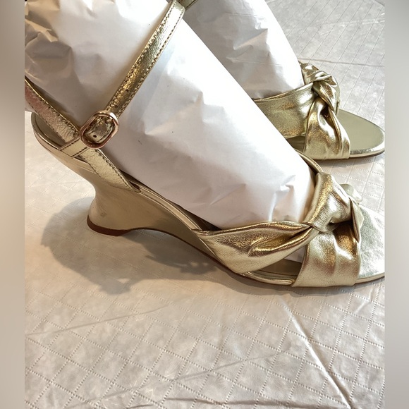 Knotted Sculptural Wedge Sandals Anthropologie Dressy Gold Heels Size 7 NIB NEW - Picture 5 of 15